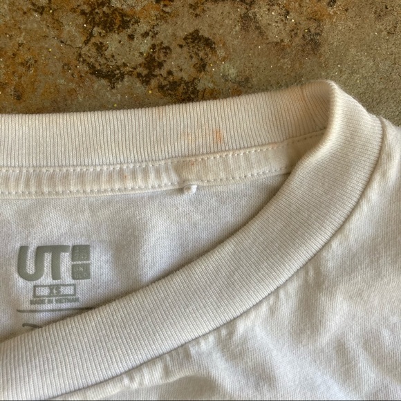 Disney x Uniqlo Shirt - Picture 3 of 3